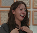 ‘소시탐탐’ 숙소 찾아온 소녀시대의 특별한 손님은?
