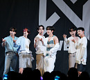 위아이, 일본 ‘Youth’ 발매 프로모션 성료…성공적 데뷔 신호탄