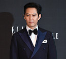 '글로벌 스타' 이정재 '애콜라이트' 출연 소감 "디즈니 가족이 돼 기쁘다"