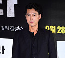 정우성, 이태원 참사 애도…김의곤 詩 '미안하다, 용서하지 마라' 공유