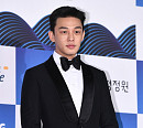 유아인, 이태원 참사 애도 "아픈 마음들 만질 수 있으면 좋겠다"