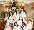 NiziU(니쥬), 4회 돔 공연 매진 행렬→MV 3억 뷰 달성 '폭발적 인기'