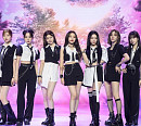 빌리, XR 콘서트로 독보적 세계관 완벽 구현…환상적 무대 선사