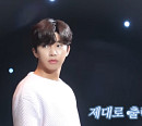 임영웅, 유튜브에 MMA 사전 녹화 비하인드 공개 "애교 금지령 해제"