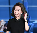 윤여정, 소속사 후크 엔터테인먼트와 전속계약 종료