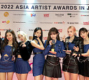 케플러, ‘2022 AAA’ 2관왕 등극 "더 좋은 모습 보여드릴 것"