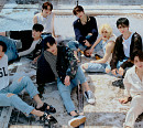 스트레이 키즈 'SKZ-REPLAY' 스포티파이 톱 앨범 데뷔 글로벌 및 USA 차트 1위