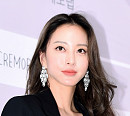 한예슬, 나이 10세 연하 남자친구와 혼인신고 "난 이제 품절녀"
