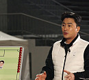 '뭉쳐야 찬다' 시즌2 K5리그 충북음성 '금왕FC'와 맞대결…류은규 미드필더 변신 임남규와 '규규라인'