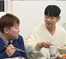 '햄버거집 사장' 테이, 매니저와 울산 본가 집 방문…전용 밥그릇 어머니표 집밥 먹방