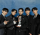 TNX, '한터어워즈' 올해의 루키상 수상 "땡스 감사해"