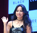 이효리, '유재석 소속사' 안테나와 전속계약 체결