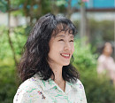 전도연, ‘일타 스캔들’ 비하인드 컷 공개…한도 초과 러블리