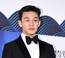 유아인 측 "경찰, 비공개 소환 원칙 깨…취재진 때문에 출석 거부 아냐"