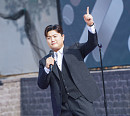 김호중, '내일은 위닝샷' 첫 회 축하 무대…이형택과 특별한 인연