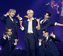 배너, 피크타임 콘서트 성료…5人5色 무한 매력 대방출