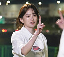 '나혼자산다' 천우희, 나이 2세 동생 이주승과 성수동 서울숲 누룽지통닭 맛집 먹방…촬영지 오락실→감성 포장마차 생일파티
