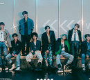 스트레이 키즈, 美 '빌보드 200' & '아티스트 100' 3연속 동시 1위 '신기록 행진 중'