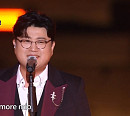김호중 '슈퍼콘서트'서 ‘고맙소’ㆍ‘Il Mare Calmo Della Sera’ 열창…역시 '퍼포먼스 킹'