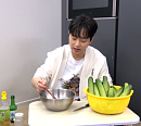 이찬원, 오이소박이&양파소박이 레시피 공개…초간단 꿀팁은?(편스토랑)