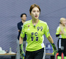 '골 때리는 그녀들(골때녀)' 시즌4 5·6위 순위 결정전 감독 김병지 vs 이영표…탑걸 아유미 남편 권기범 응원
