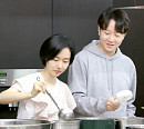 이정현 남편과 집에서 만드는 열무 물김치 "우리 엄마 레시피 진짜 맛있다"(편스토랑)