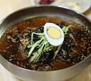 이만기, 평창 수제 맥주 브루어리ㆍ미탄 송어 양식장ㆍ7천원 막국수ㆍ청옥산 은행나무숲 카페 등 찾는다(동네한바퀴)
