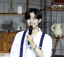 이솔로몬, 팬들과 함께 특별한 생일파티 "벅차도록 행복"