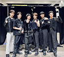 저스트비, 'KCON LA' 달군 무한 에너지…BTS 커버부터 영어곡까지 글로벌 눈도장