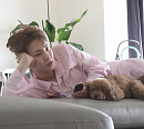 '나혼자산다' 키, 강아지 산책 전 셀프 파스 붙이기…바나나 수박 스무디 레시피 공개