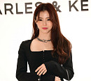 한소희, '환승연애' 논란 재차 반박 "전 연인에 여친 생긴 것이 뭐가 재밌나"