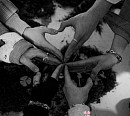 '10월 9일 컴백' 저스트비, 미니 4집 '÷ (NANUGI)' 세잎클로버 티저 첫 공개