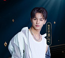 레비, 中 '웨이보 뮤직 어워드' 참석→일본‧마카오 팬미팅까지…글로벌 행보 눈길