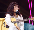 안신애, 'Respect' 라이브 무대 최초 공개…악뮤 사로잡은 아티스트 면모