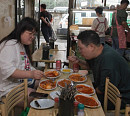 '전지적 참견시점'(전참시) 이국주, 송곡여고 떡볶이 분식집&을지로 LA갈비 식당 먹방→500평 다이소 주방용품 털이