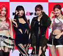 '대세 그룹' 키스오브라이프, '배드뉴스' 뮤비 1000만 돌파→K팝 매거진 커버 모델