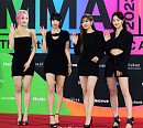 키스오브라이프(KIOF), ‘MMA 2023(멜론뮤직어워드)’서 1theK 글로벌 아이콘 상 수상