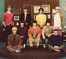 NCT 127, 훈훈한 가족사진 공개…"9명 멤버가 언제나 함께"