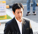 이선균 소속사 "허위사실 유포 자제 부탁…장례 유가족ㆍ동료끼리 조용히 치를 것"