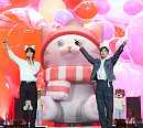 동방신기, 데뷔 20주년 기념 콘서트 성료 "레전드의 품격"