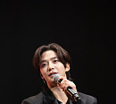 로운, 국내 첫 단독 팬미팅 성료 "꿈꿔왔던 순간, 함께해 주셔서 감사"