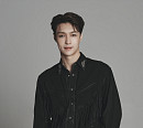 레이, 4월 글로벌 앨범 발매로 솔로 컴백…다채로운 활동 '기대'