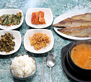 '동네한바퀴' 해방촌 수플레 가게ㆍ남산 둘레길 백반집ㆍ대학로 돌절구 수제 어묵ㆍ할머니 라면전문점 찾는다