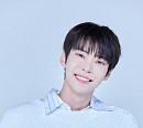 NCT 도영, ‘청춘의 포말’ 국내외 차트 1위 "성공적 솔로 데뷔"
