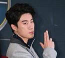 산이 "비오, 잘 되니 계약 해지 요구" VS 빅플래닛메이드 "MC몽에 20억 받아" 갈등 심화