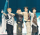 샤이니, 앙코르 콘서트 성료…데뷔 16주년 빛낸 독보적 무대