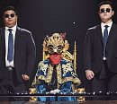 윤민 추정 '복면가왕 희로애락도 락이다', 정체 모를 살랑살랑ㆍ더치커피ㆍ크리스탈ㆍ헤라클레스 상대로 최초 10연승 도전