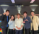 '한 끗 차이' 이찬원, 게스트 박세리ㆍ브라이언과 녹화장 인증샷 공개