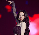 [에스파 콘서트] '업'부터 '스파크'까지…4인 4색 솔로곡 향연 "새로운 모습 기대해달라"
