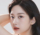 문가영, 이것이 여신강림…새 소속사서 레전드 프로필 공개